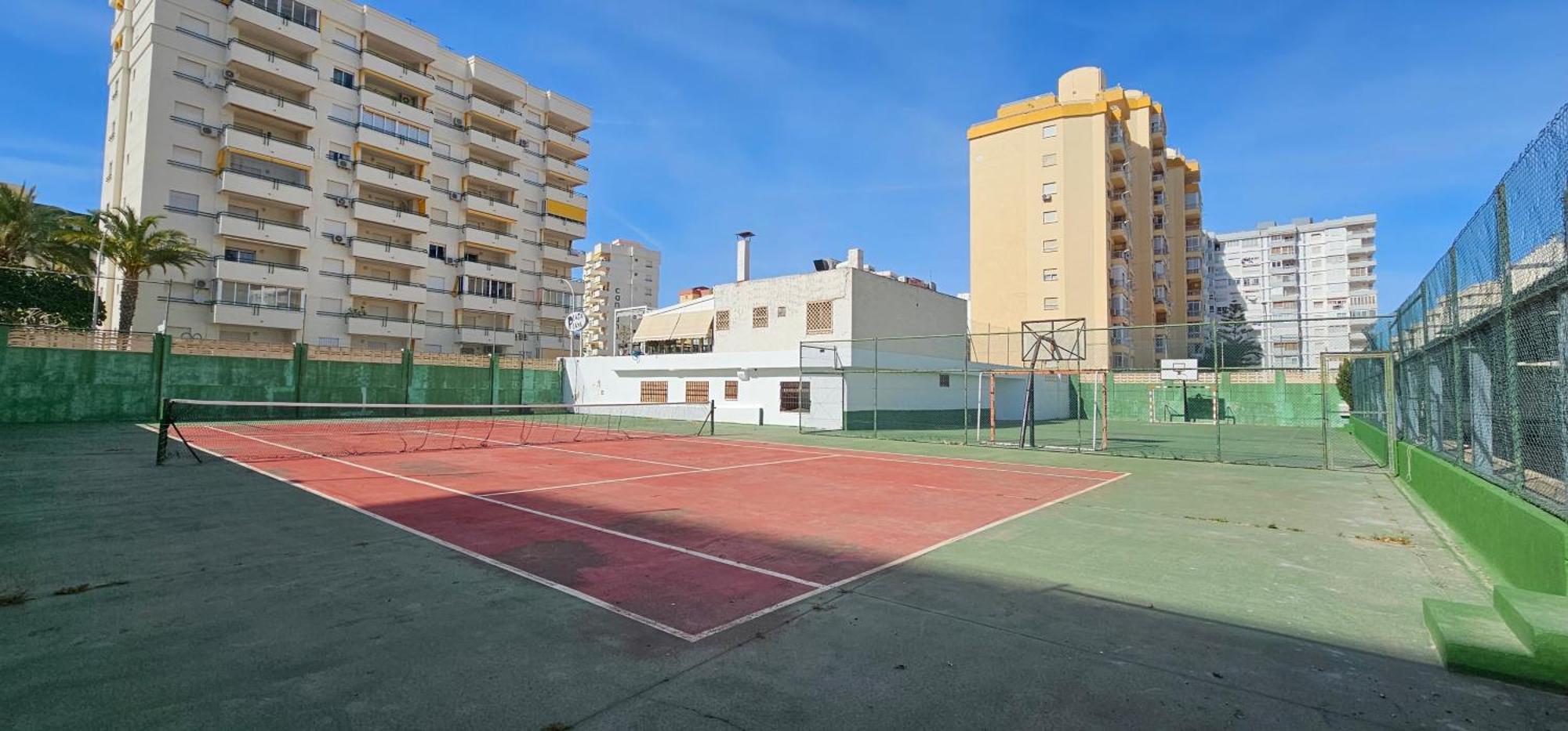 Apartamentos Marblau Varios 1, 2 Y 3 Dormitorios - Julio Y Agosto Solo Familias Playa de Gandia Exterior photo